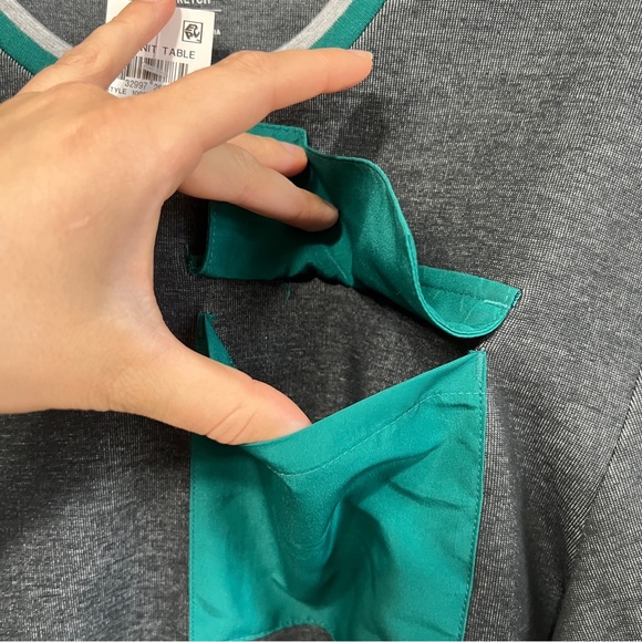 ALFANI Utility pocket crewneck sweatshirt - Picture 5 of 6